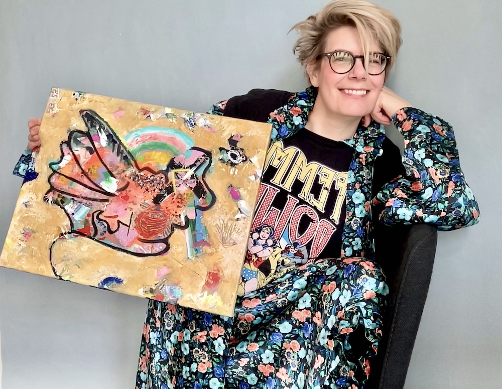 BAB9ED85-98DD-404A-83DD-F287D181BBE2